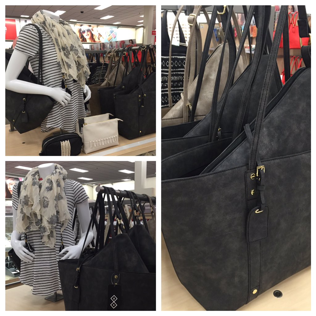 It's all about the details! This tote comes with a removable crossbody bag - 2 in 1!! 🎯👜 #TargetStyle #VML