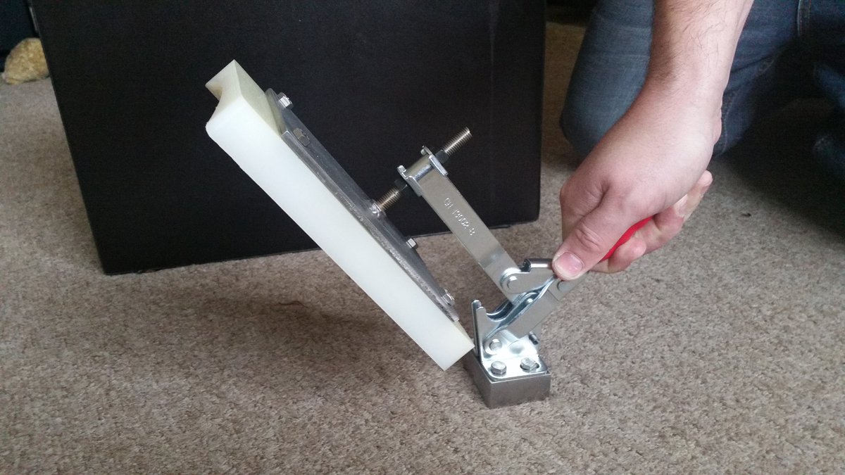 Engineer_Pboro's tweet photo. #busy #engineering #pushinglimits #hardwork #nylon https://t.co/nqPIZNX1MU