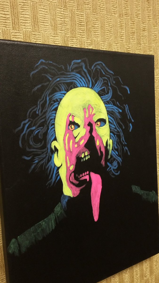 MatthewWilberg's tweet photo. Dr. Tongue (Romero's Day of the Dead) in Blacklight glowing paint! #zombies #romero #blacklight #DrTongue https://t.co/bTjYnTGWPu