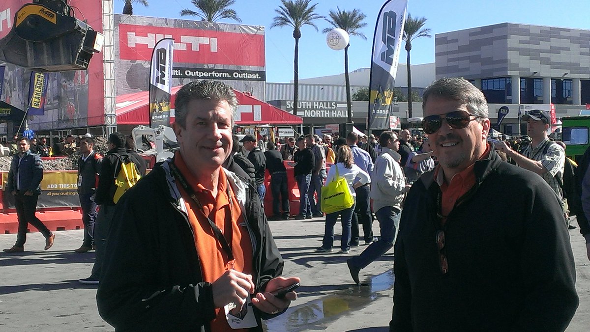 Contractors need #curbers to work in tight spaces, easy transp &amp; set-up. That's us! Call us: 503.319.7680 #WOC2016