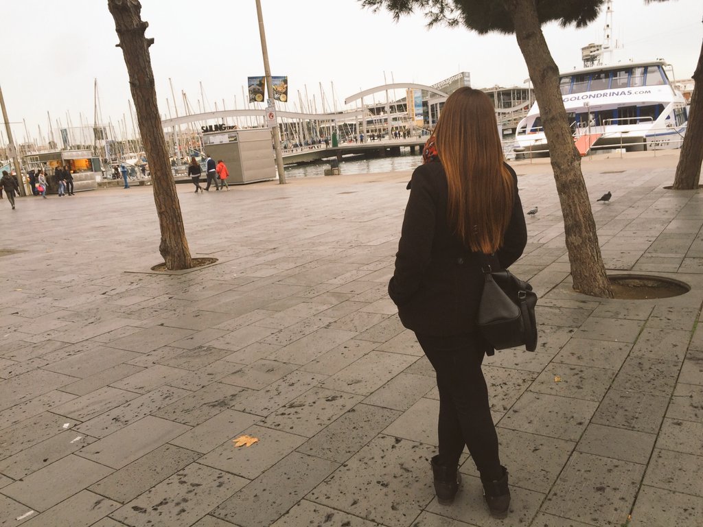 Amparo_Font's tweet photo. Say hello from the other side... https://t.co/oJ2cWwaRvA