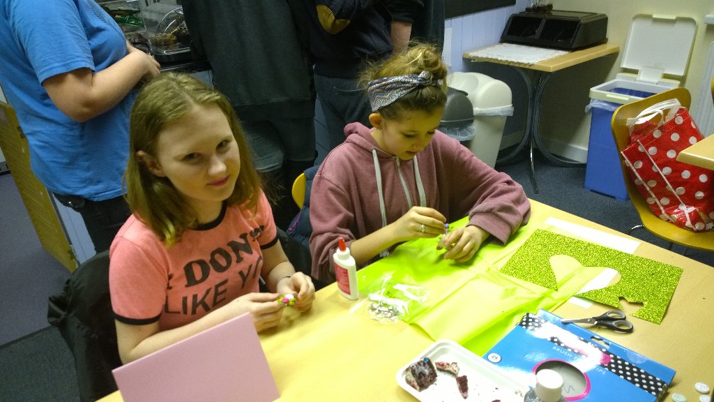Kit_Hyde's tweet photo. Young people really got involved tonight! Canolfan Maerdy @Ashleigh_YMCA @Gergo_YMCA @Charlotte_YMCA @YMCASwansea https://t.co/juAyArzLsd