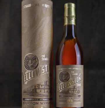 ChooseGlass's tweet photo. #Bourbon lovers, feast your eyes on @limestonebranch’s limited-ed Yellowstone #glassbottle. https://t.co/7Qj1T8HCuy https://t.co/eZklPjkaI7
