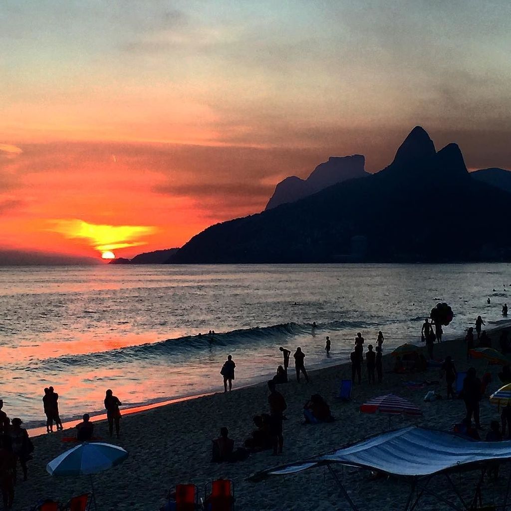 instaipanema's tweet image. Day one in Brazil, not bad. Sunset at Ipanema beach #traveloften #livewell #neverstopexplo… ift.tt/1ULyHUY