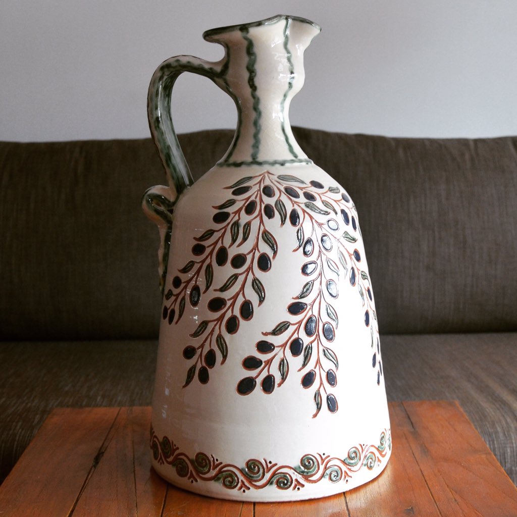 Alcuza from Úbeda, Spain, at TheBotijo.com #decor #decoration #homedecor #homedesign #interiordesign