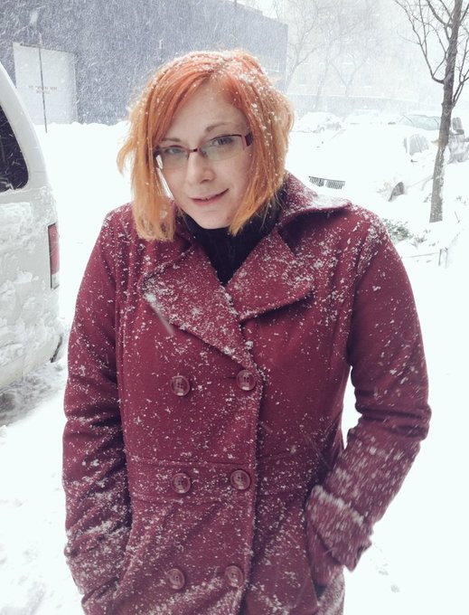 So I finally got a pic from me in the snow from the fist day in New York for me, I am still here loving<a href="/tag/mvsales"class="tags"><span>#mvsales</span></a>