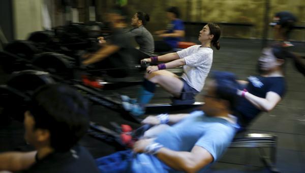 difusiondeporte's tweet photo. RT: Activa2Vida: Qué adelgaza más: #correr, #caminar media hora o ir al #gimnasio? https://t.co/XEQYzDlSdc #ejerc… https://t.co/LnJHXIZVTC