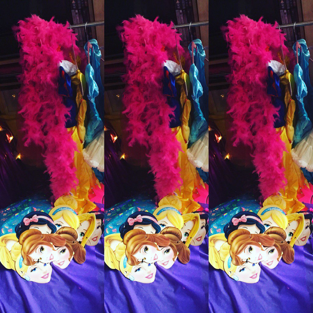 DollyParties's tweet image. 