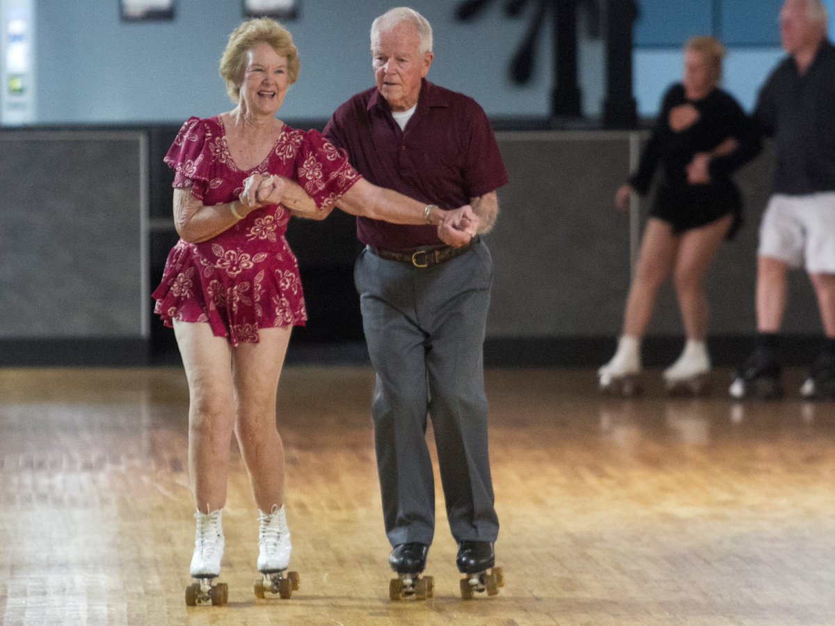 NewsPressPhotos's tweet photo. Believe it or not, people over 60 still roller skate, and they're really good at it: https://t.co/khJoA1ZpNT #SWFL https://t.co/GiAMTpVcy8