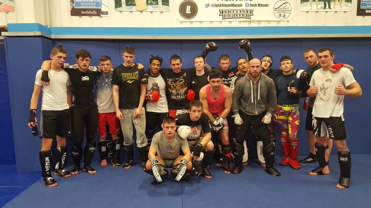 BKK_Chelmsford's tweet photo. Top training at the MMA class tonight! We are here every Weds and Fri at 7.30pm. #ChelmsfordMMA https://t.co/u0ifIcAXJq