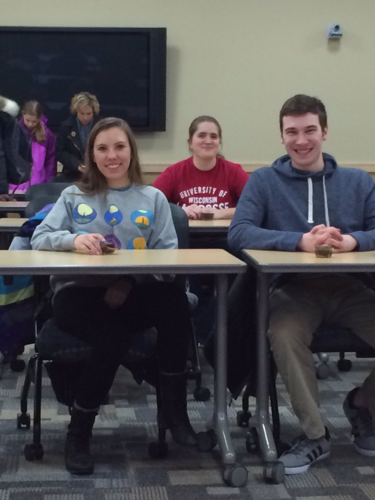 UWLCircleK's tweet photo. fun first meeting of the semester! ❄️❄️❄️ https://t.co/cp1kXzyM48