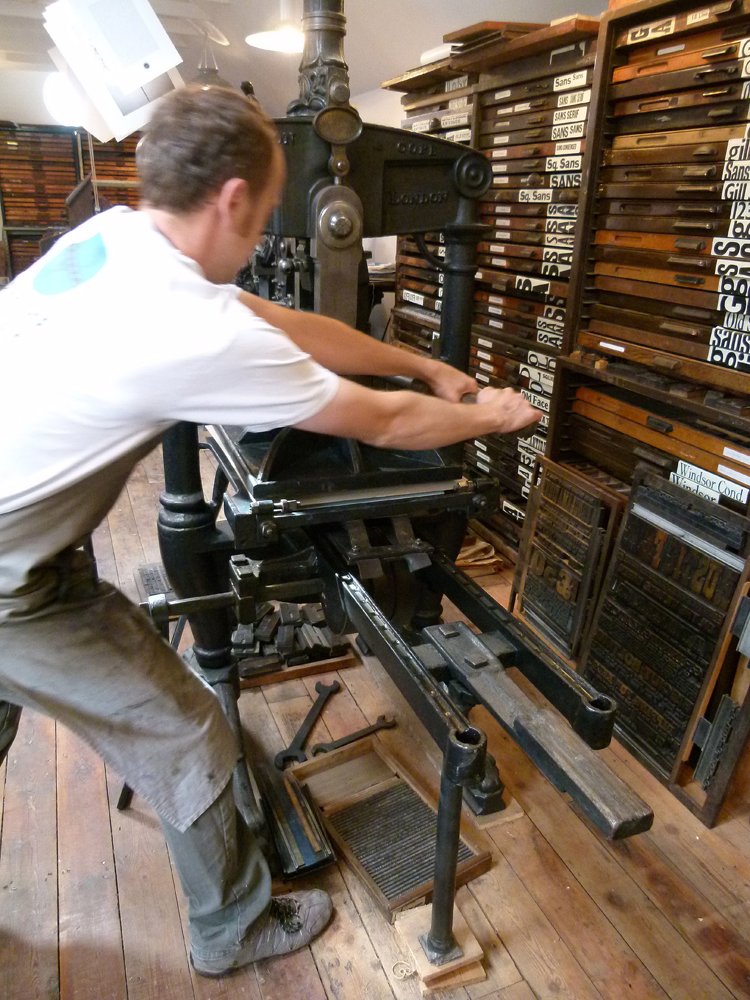 Department Store Vendor Interview | Typoretum poprnt.pl/1ZEytWi #printisntdead
