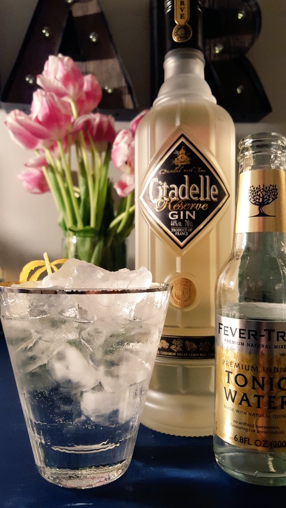 becverseur's tweet photo. Heaven G&amp;T ! #gin https://t.co/aX1EMntJ5V
