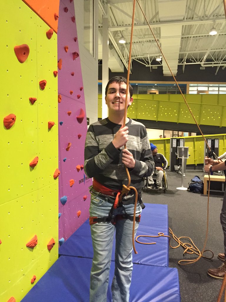 hubert_mhubert's tweet photo. Rock climbing at the Y with Charlie! https://t.co/Ro9ihPJFrN