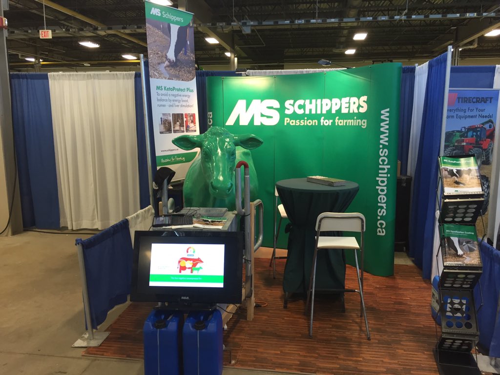 SchippersCanada's tweet photo. RETWEET for a free Schippers pail, pick up at the Schippers booth #LdnDairyCongress #teamdairy #ontag https://t.co/UwmlyANGTF