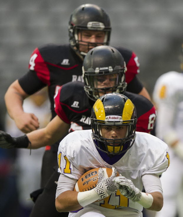 htsumura's tweet photo. NCAA SIGNING DAY: Bates hopeful Clan 2016 football recruits can become cornerstone players: https://t.co/WFPUVnop6I https://t.co/8F73qxUwhr