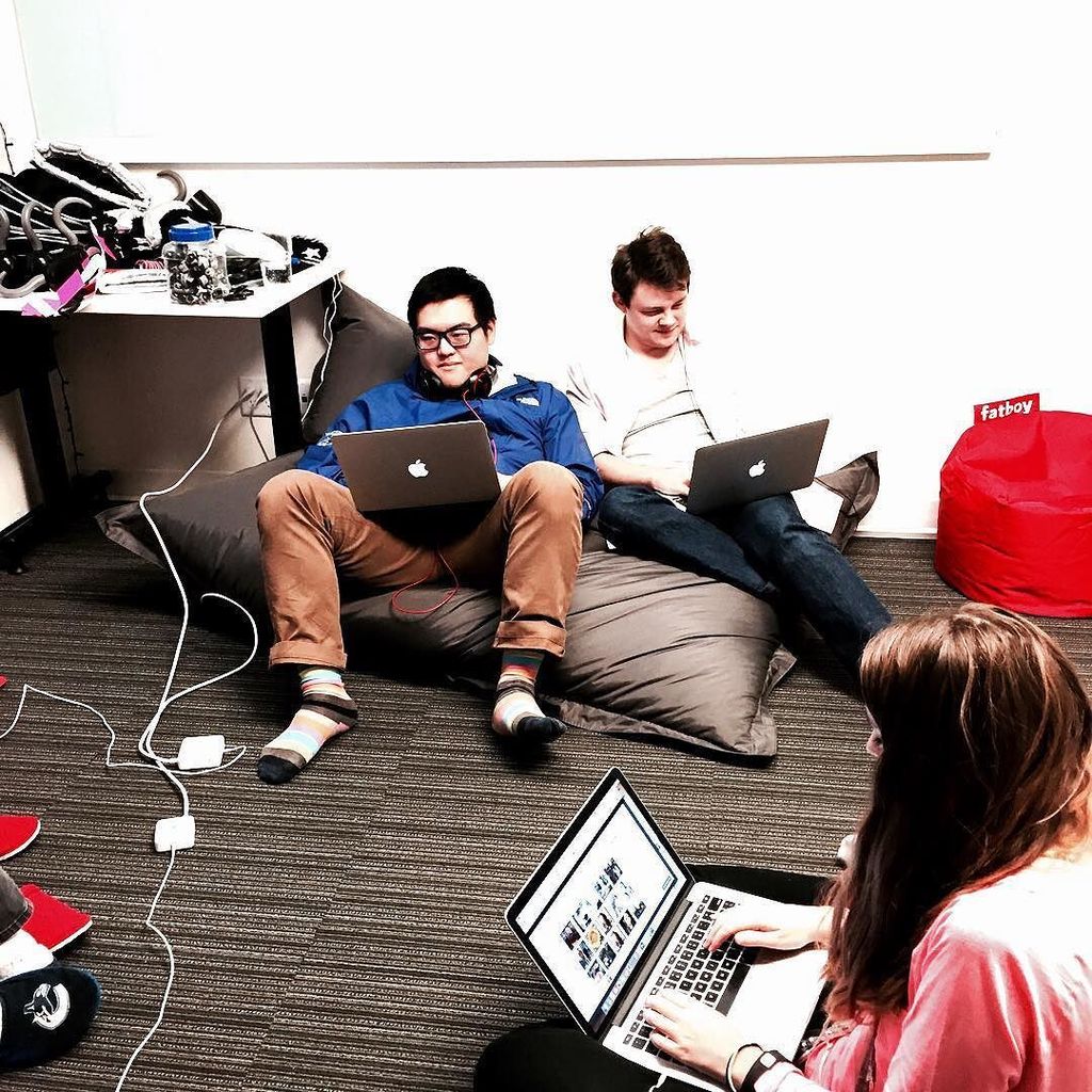 coreyleung's tweet photo. Always working hard #reddms #redacademy #school #schoolday #project #website #beanbag #chillingout #lounge #geffy #β¦ https://t.co/epv0AuBoi5