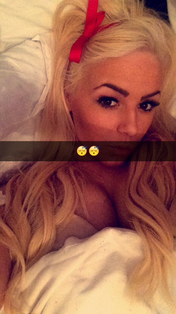 ChelseaLeighsan's tweet image. #sleep #tired #bedtimeproblems #sleepy #slefie