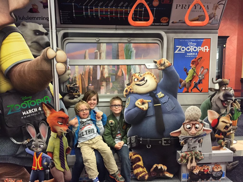 nicoledcarlson's tweet photo. #Zootopia https://t.co/PNJn1tzVTQ