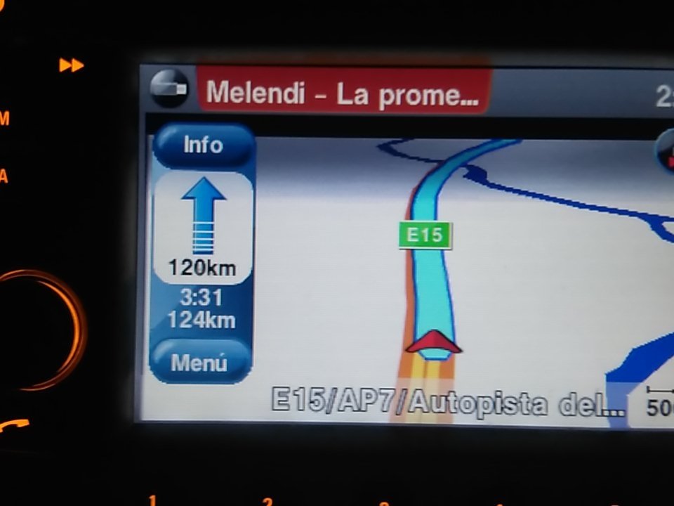 felipellg's tweet photo. @Toni_barragan19 @DaniParejo @MustafiOfficial @Rodrigo_M @fizzer18 @GNev2 oye habéis llegado ya? Nos quedan 124km https://t.co/K7UEpmSn8i