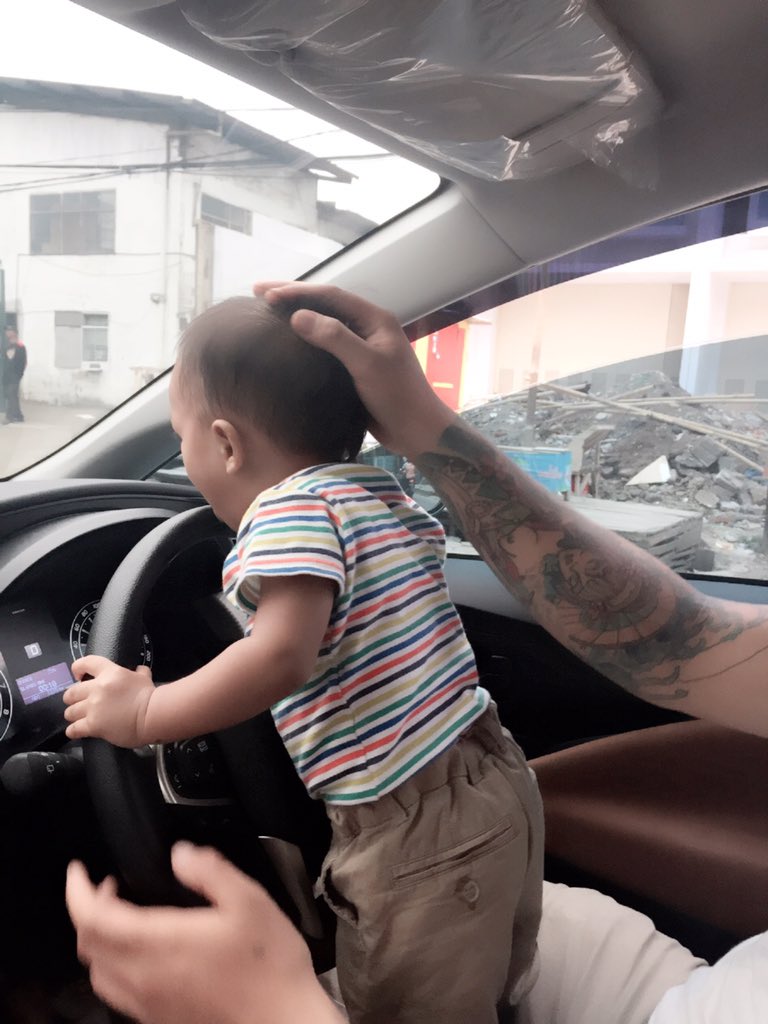 Disetirin harley😀