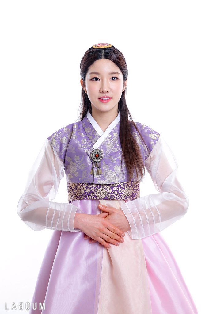 [Appreciation] LABOUM in Hanbok [Korean Lunar New Year] - Celebrity