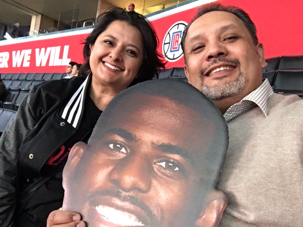 FrankTheGr8's tweet photo. Game time, Go Clippers! @ClippersMVPs #MVPMemberUp #FordTradeUp https://t.co/z6nNAoZCmT