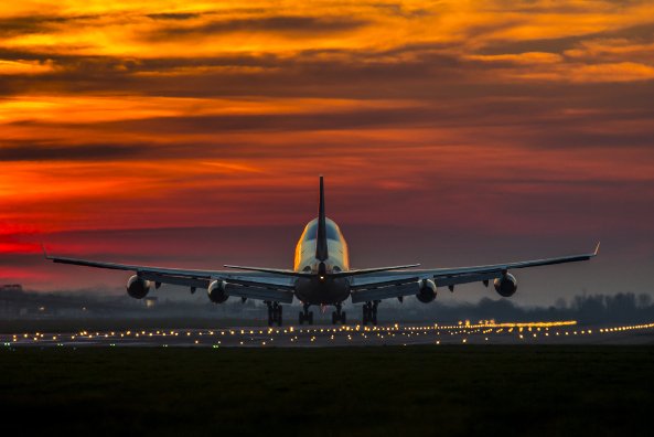 ChamberInt's tweet photo. Cargo volumes to #emergingmarkets boost @HeathrowAirport numbers to new high https://t.co/pLaCvUyQQf #ExportBritain https://t.co/x0LjoQodKM