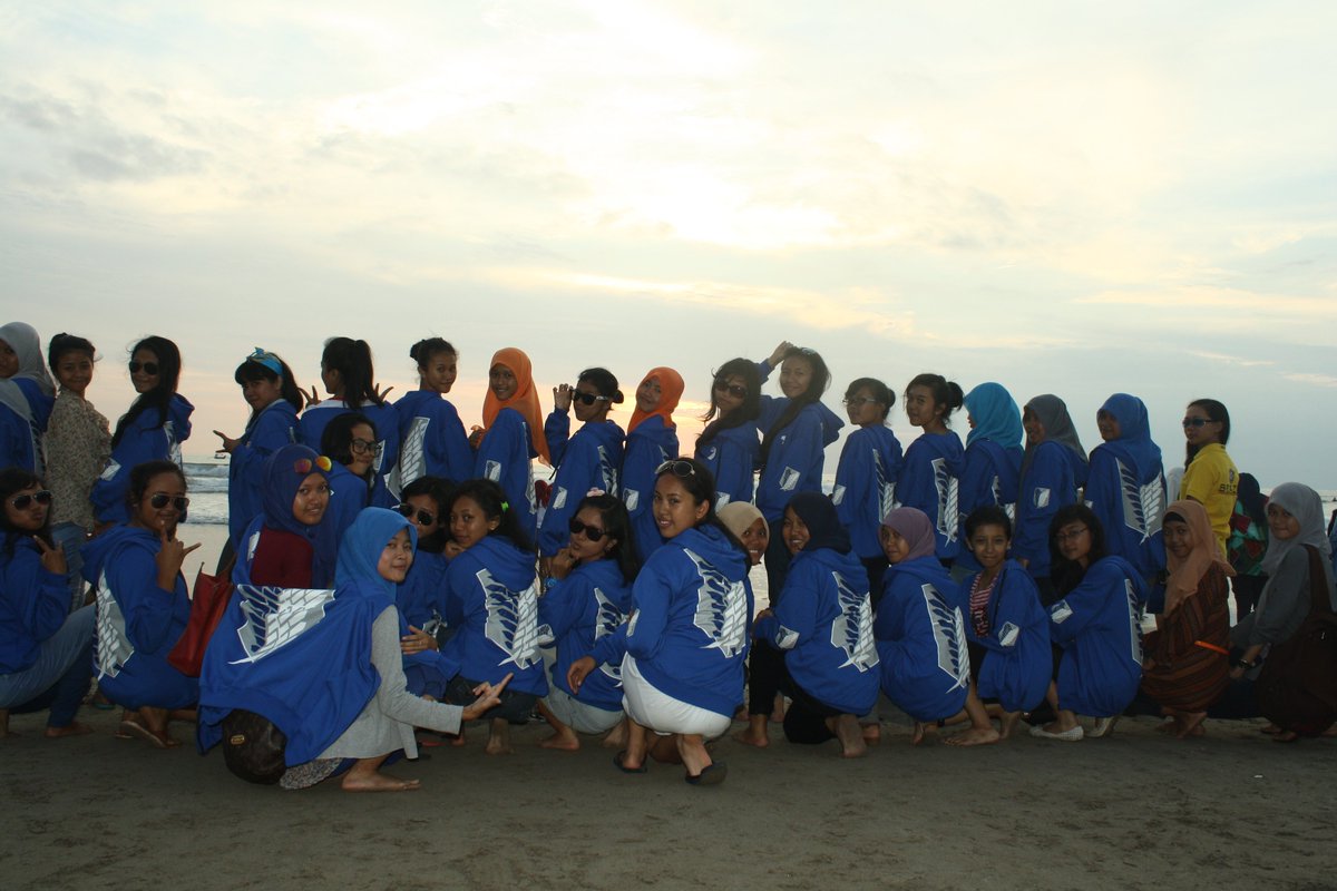 devii__d's tweet photo. #studytourtobali
#withapsa
#smkn2mgl
#th2014
#mismax https://t.co/SJBuul51Bs
