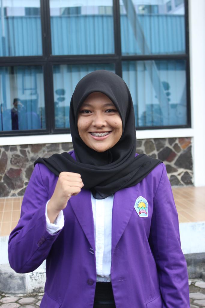 Bem Polmed On Twitter Staff Minat Bakat Rizka Ayna Rizkaayna Dari Program Studi Teknik Konversi Energi Enpolmed 14 Https T Co Lpzzlpcnie