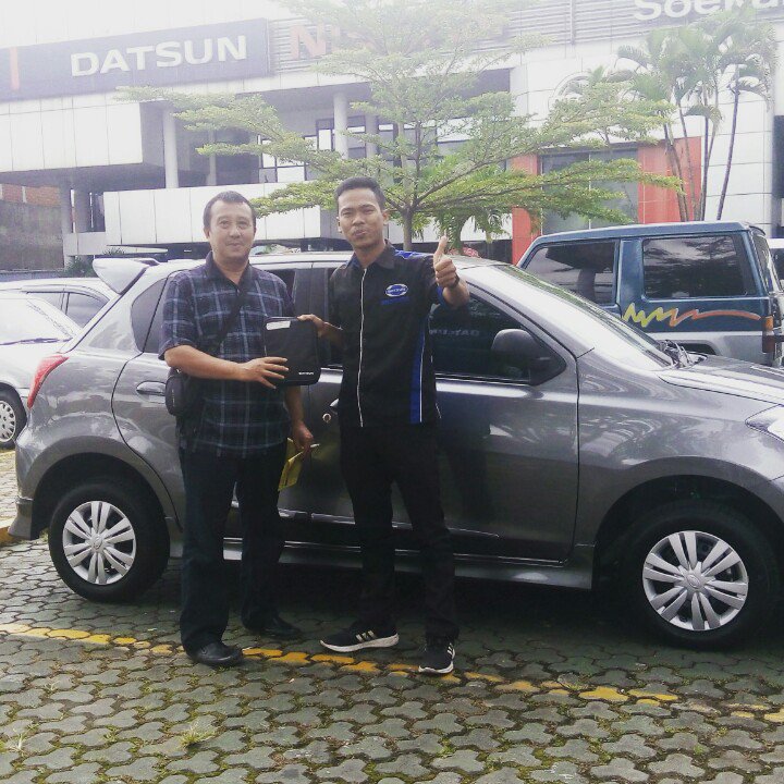 Pengambilan Unit Datsun Go T Aktive Grey pada tanggal 04-02-2016 atas nama Hilman. sales marketing Yoga.