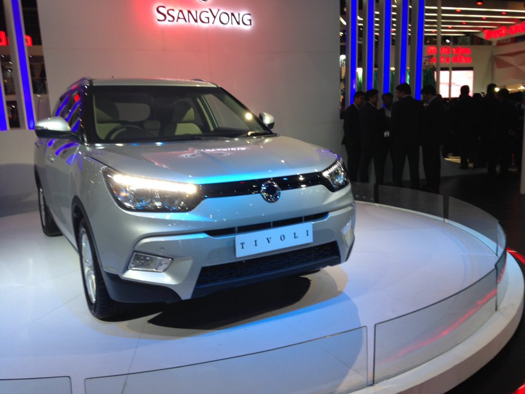 bulletcompany's tweet image. Somemote clear shots before @anandmahindra n @GoenkaPk come to spk abt #indiaplan #ssangyong #AutoExpo2016