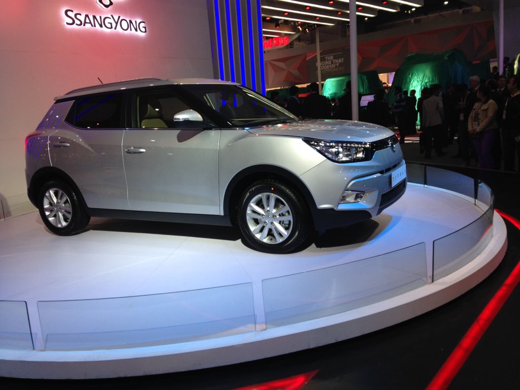 bulletcompany's tweet image. Somemote clear shots before @anandmahindra n @GoenkaPk come to spk abt #indiaplan #ssangyong #AutoExpo2016