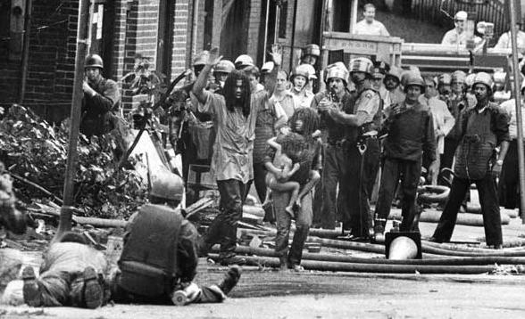 phillyabc's tweet photo. The Move9 have been caged since 1978. Bring them home! 
Sign the petition to #FreeTheMove9 https://t.co/WTq5JSmEU1 https://t.co/e6nleggKQL
