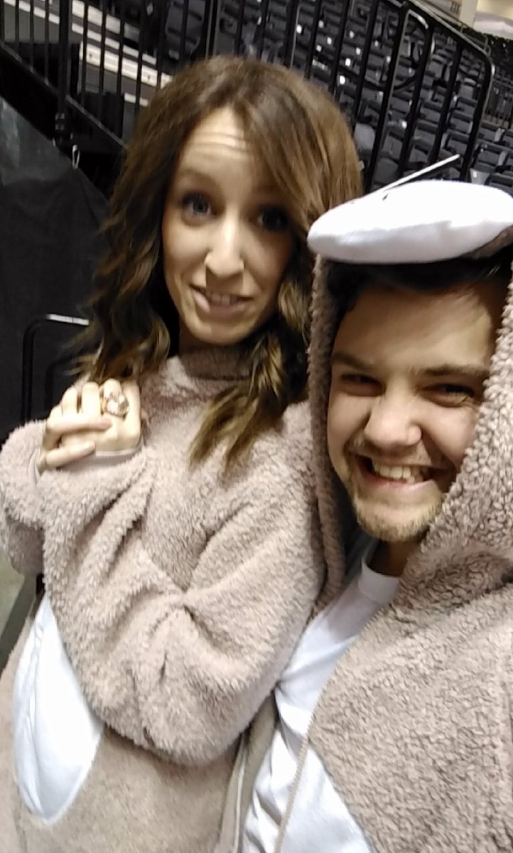 Jake_Ronish's tweet photo. #GoodbyeErin #YouWillBeMissed @ErinASaunders https://t.co/tEMZamzcrk