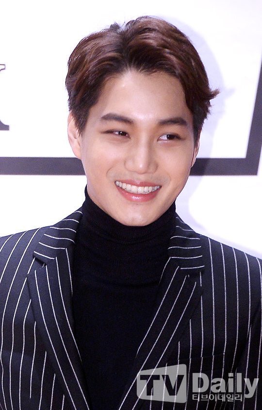 KaiiWorld's tweet photo. [160204] Choco Bank Press Conference https://t.co/wfeNz59679