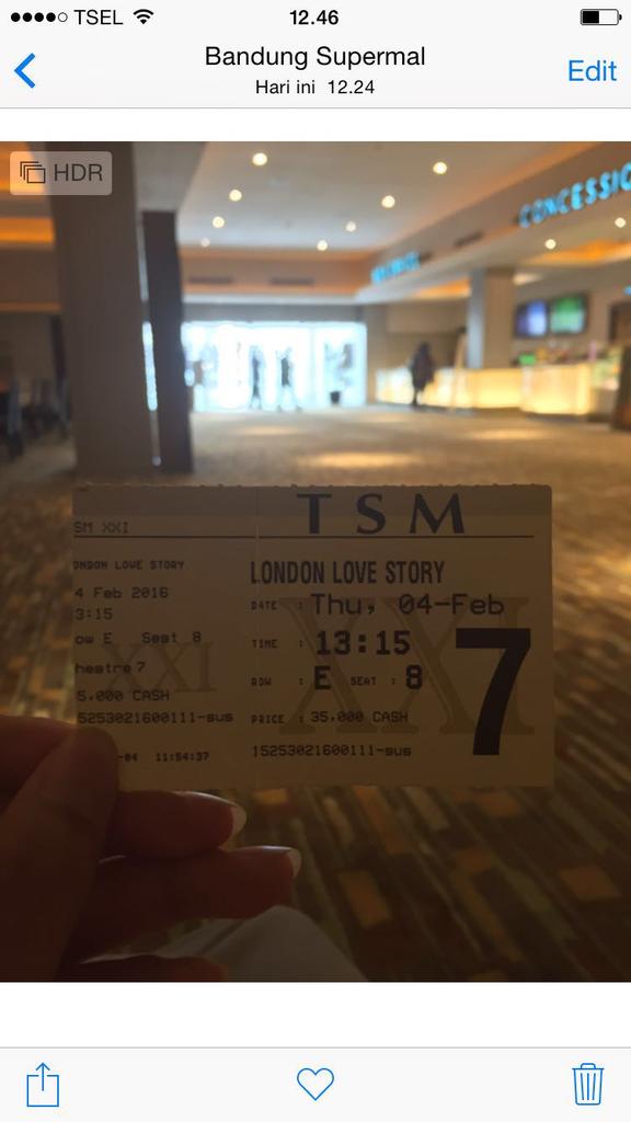 enissetiani's tweet photo. @michelleziu uji nyali nonton sendirian 😢😂 https://t.co/T1l3n97g0B