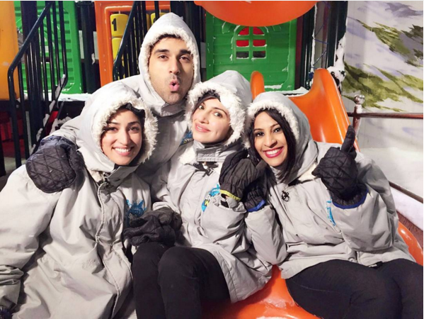 bollycelebpics's tweet photo. Here #SanamRe cast #PulkitSamrat #YamiGautam along with director Divya at the snow world #utvstars https://t.co/MlNJiwRdj0