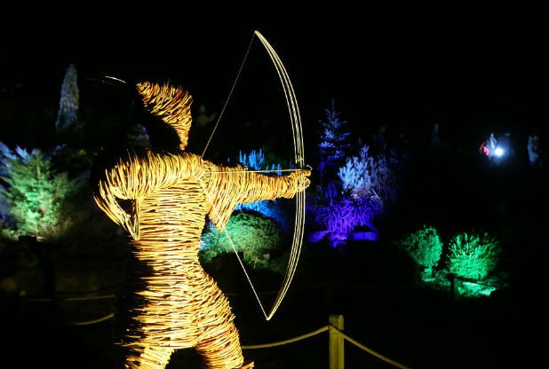 nottm_post's tweet photo. Nottingham gears up to host its 9th Light Night: 
https://t.co/IypoFzRi76 https://t.co/xE2OLBMWNH