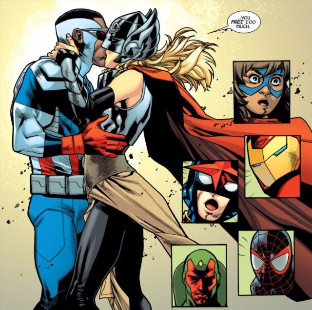 ARACHNOBATIX's tweet image. "Limited addition YOLO Thor folks. Sam doesn't know what to do with himself."