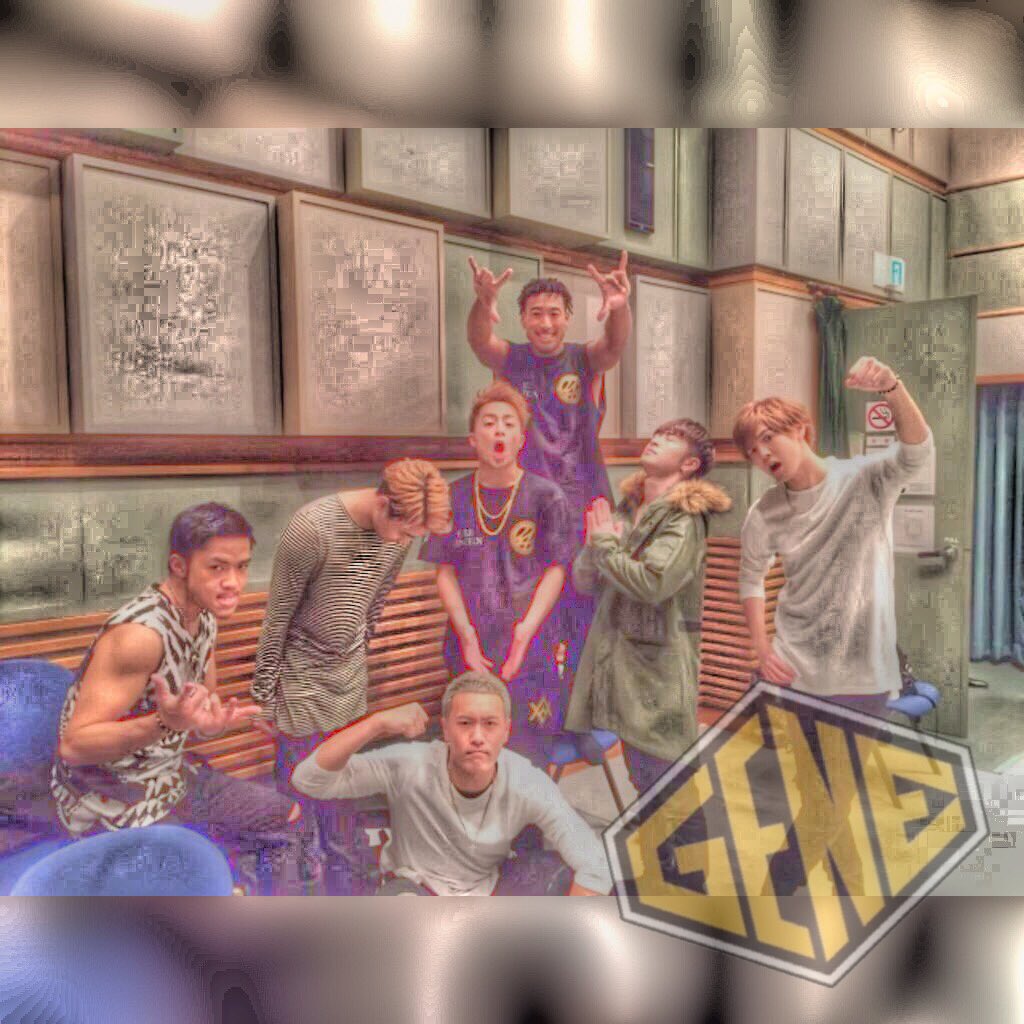 gene_rakh_ldh's tweet photo. いきなりですが、
GENEのみんなの誕生日を足した3814RT目指します！🤔
期限なしでやります！！難しいと思いますが成功させたいのでRTお願いします🙇

#GENERATIONS
#RTしてくれた方から気になった方フォロー https://t.co/qXz4GAQilN