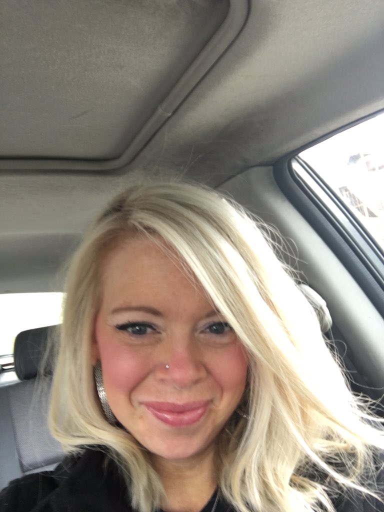 Vanessa Stone's Instagram, Twitter & Facebook on IDCrawl