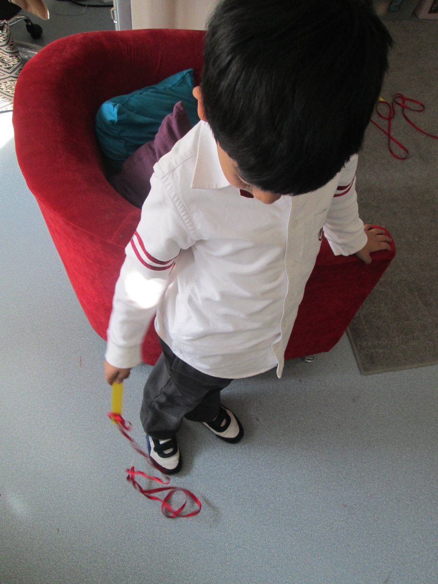 Grade1Beijing's tweet photo. L made ribbon sticks during Daily 5 #artcentreinquiry He then wrote a procedure so others could too #myCISB https://t.co/MaSOFDRDih