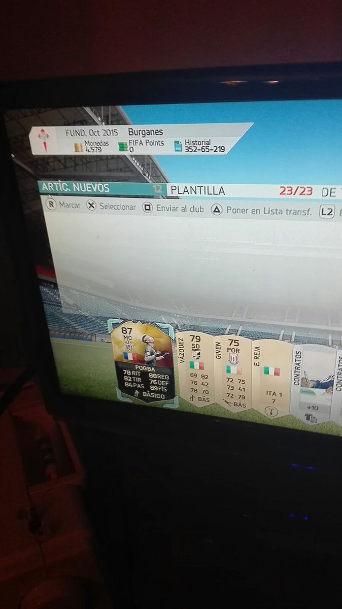 alberto_bvc's tweet photo. Recompensa de fut draft sobre d 5k y d 50k. Se vinoooo! La rematada y al palo @DjMaRiiO_90 https://t.co/jm4m3PlY2X