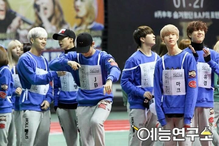 0325jajan's tweet photo. GOT7 ISAC 2016 https://t.co/CnFT05iF3S