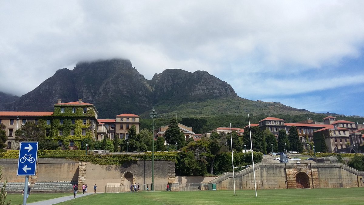 riverallisaib's tweet photo. Amped Up For O Week!!!.. #UCTCOMMERCE2016 #BEATTIE https://t.co/hUwKEPw18t
