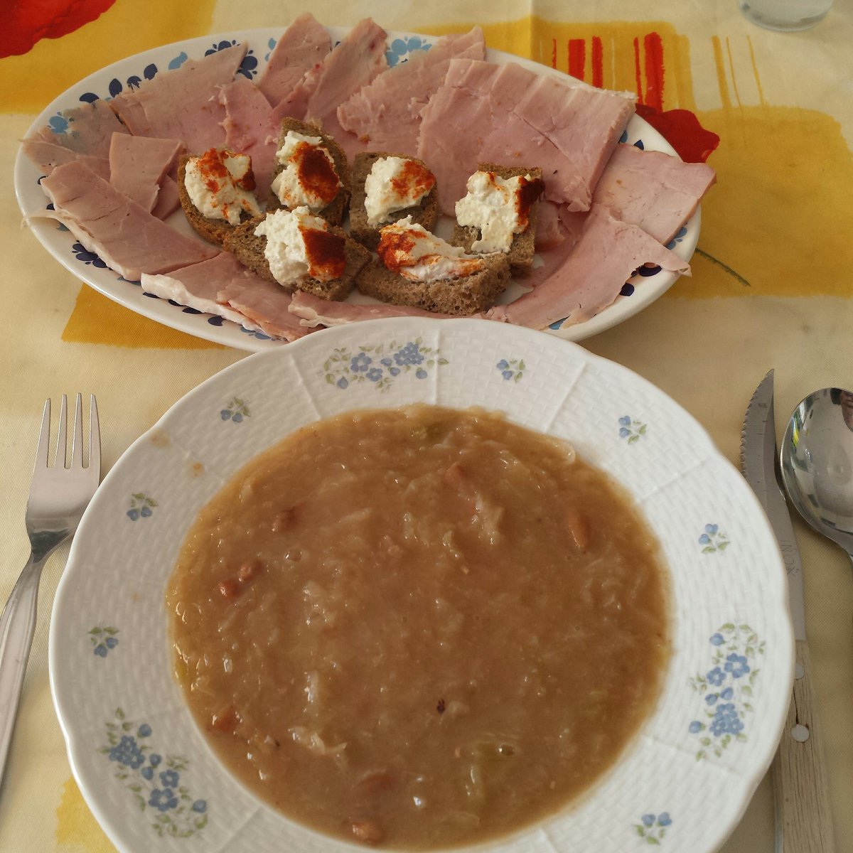 max_tramontini's tweet image. #jota #cotto #liptauer pranzo tipicamente triestino :) #trieste #triestesocial #discovertrieste