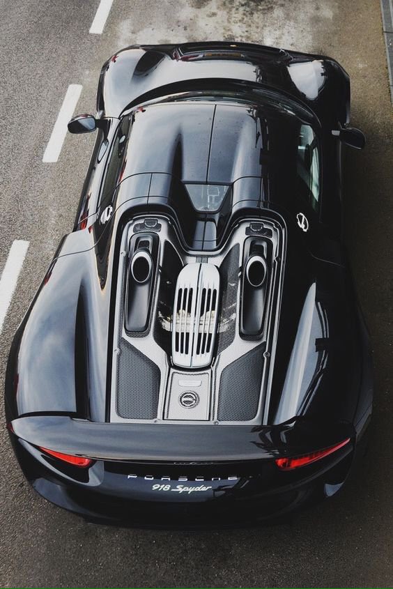nnilionaires's tweet photo. Porsche 918 Spyder😈 https://t.co/rxsRE1RHpP