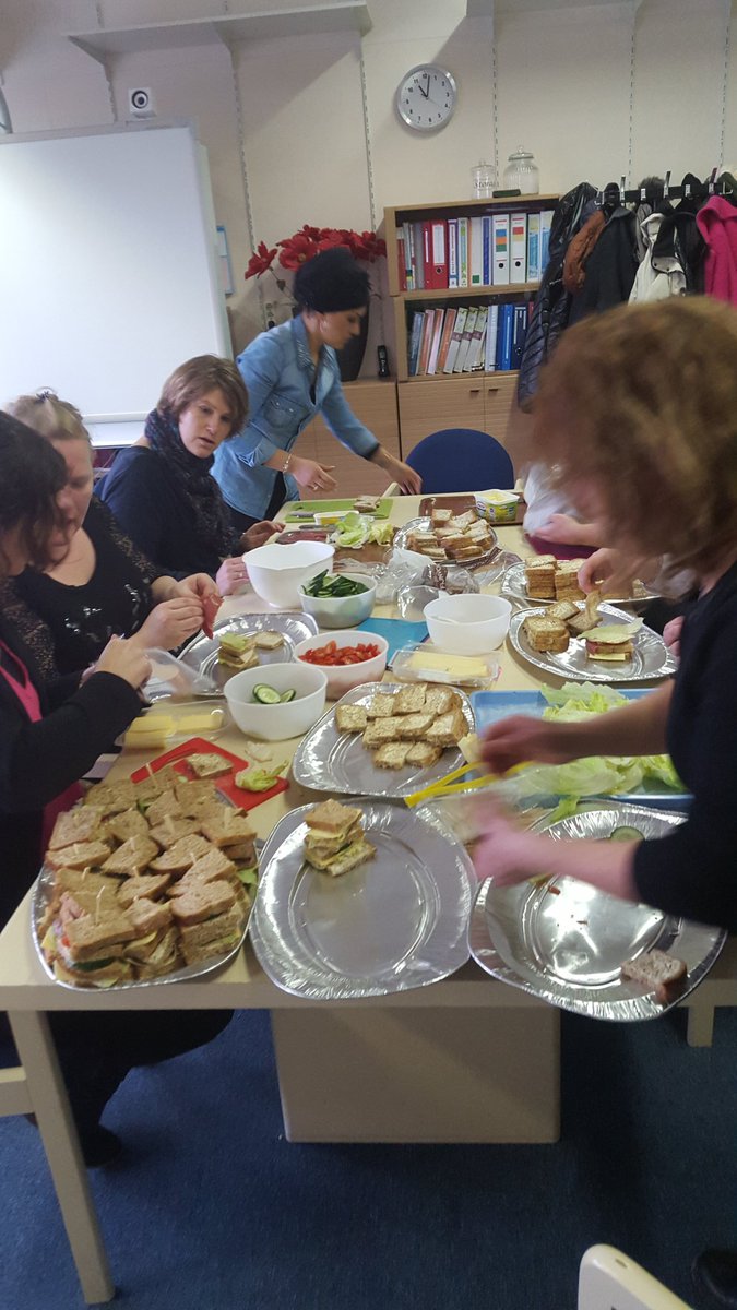 Op de Vlier in Winterswijk hebben de ouders heerlijke gezonde sandwishes gemaakt voor de kinderen in groep 1 en 2.