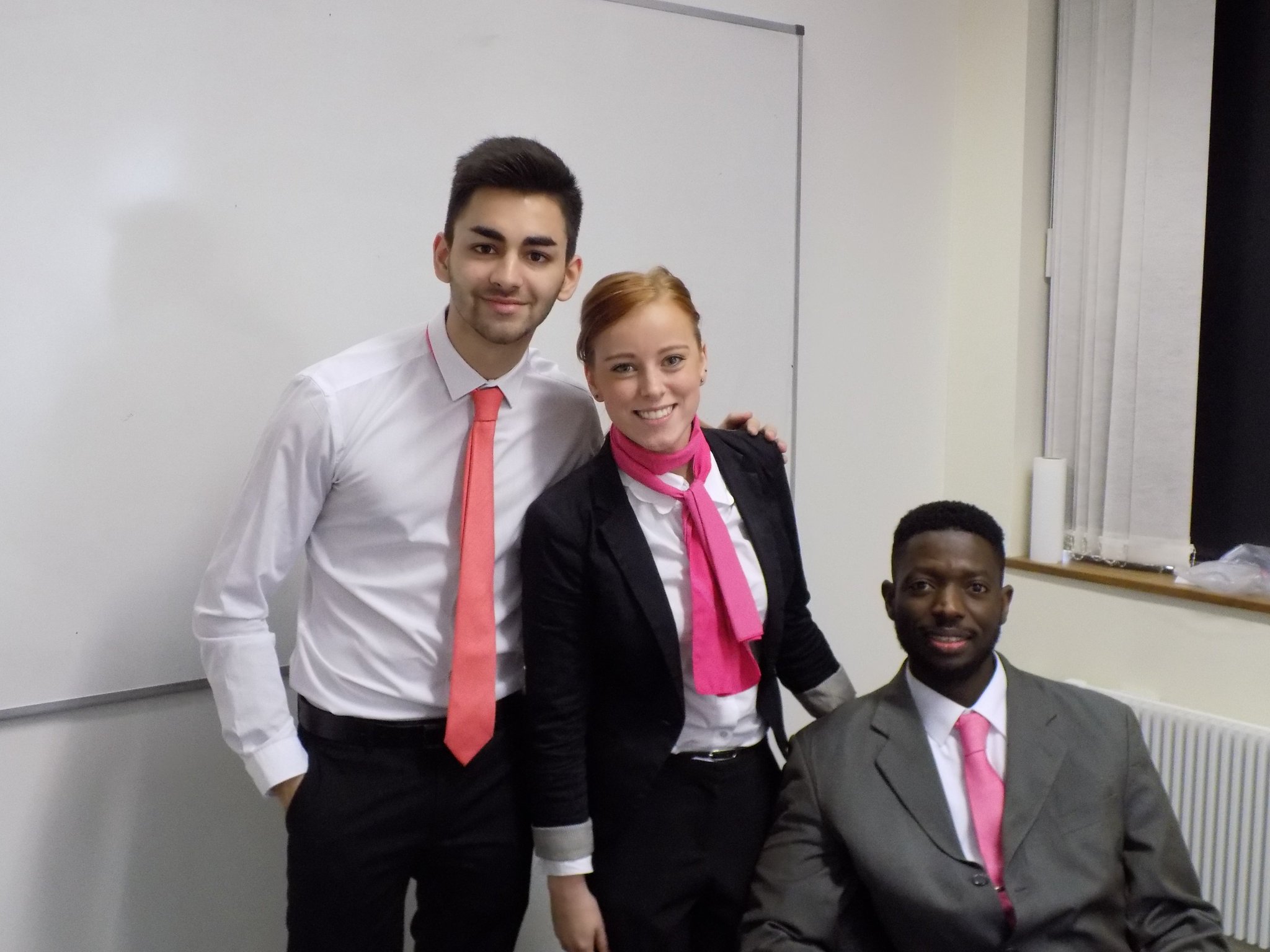 PET-Xi on Twitter: "Happy people & happy training underway today at PET